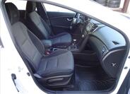 Hyundai i30 28
