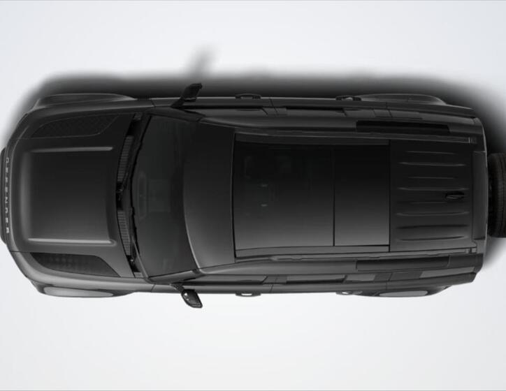 Land Rover Defender 4