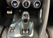 Jaguar E-Pace 21