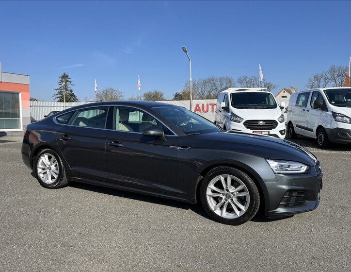 Audi A5 3