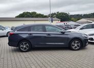 Hyundai i30 4