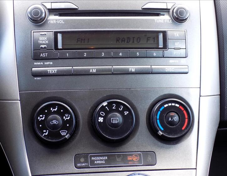 Toyota Auris 17