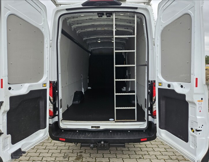 Ford Transit 4
