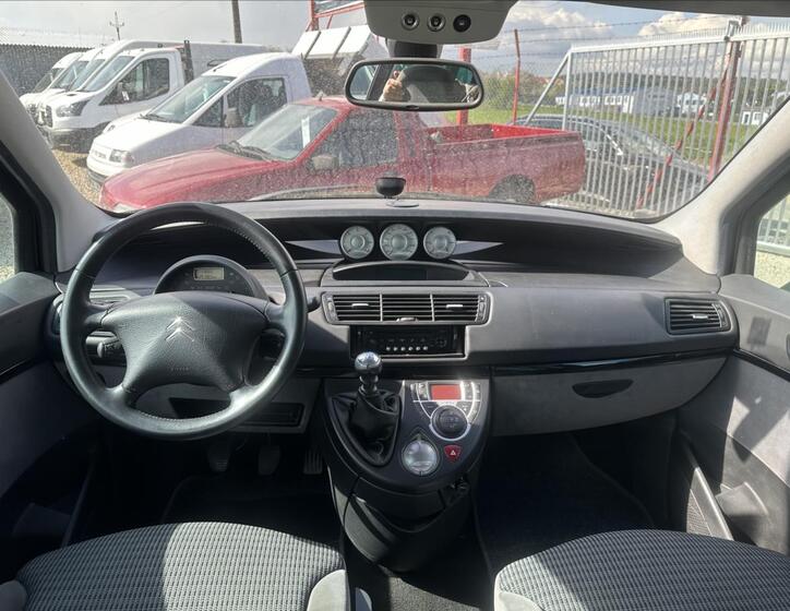 Citroën C8 19