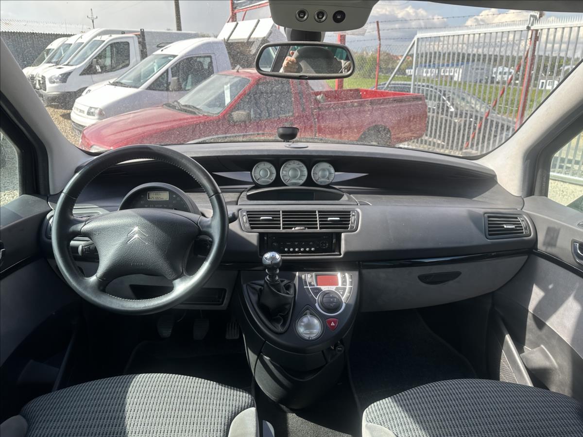 Citroën C8