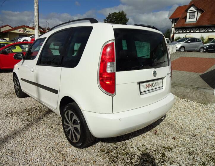 Škoda Roomster 5