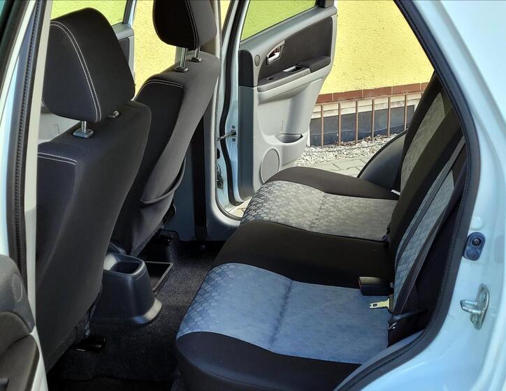 Suzuki SX4 15
