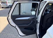 BMW X1 13
