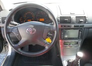 Toyota Avensis 14
