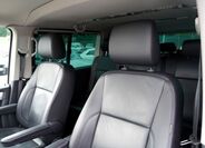 Volkswagen Caravelle 22