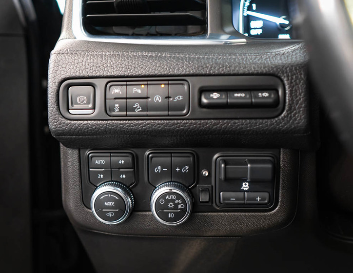 GMC Yukon 24