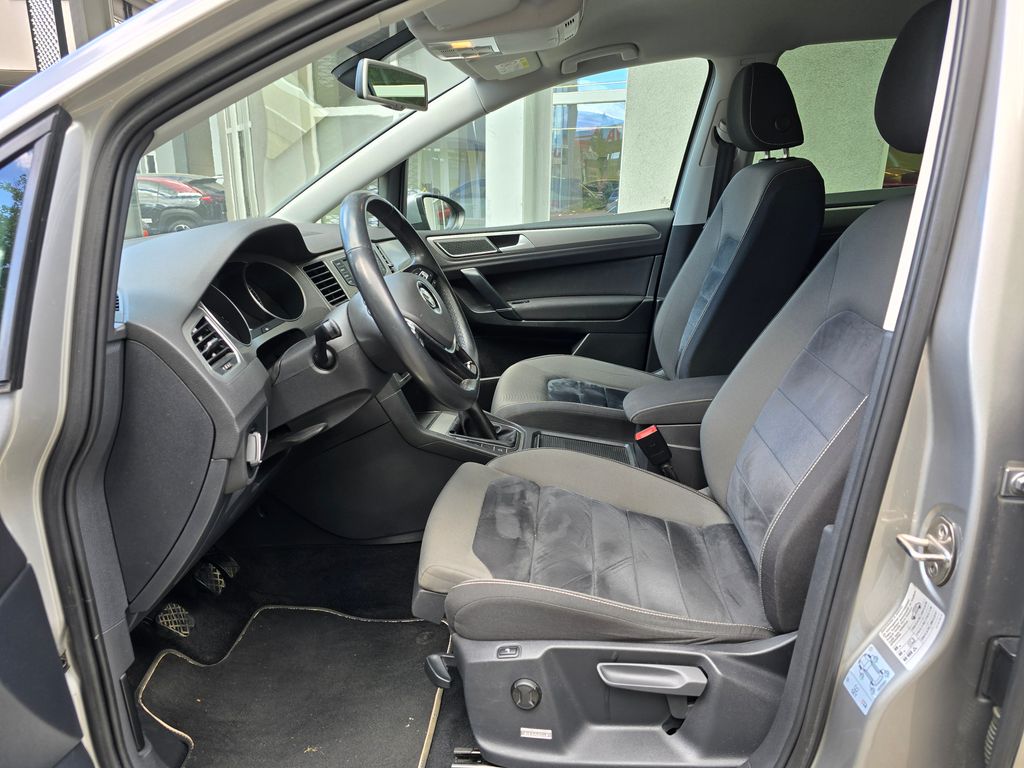 Volkswagen Golf Sportsvan