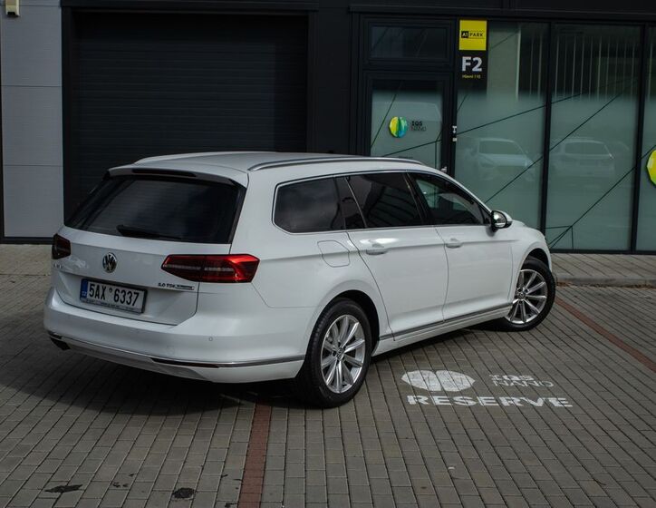Volkswagen Passat 5