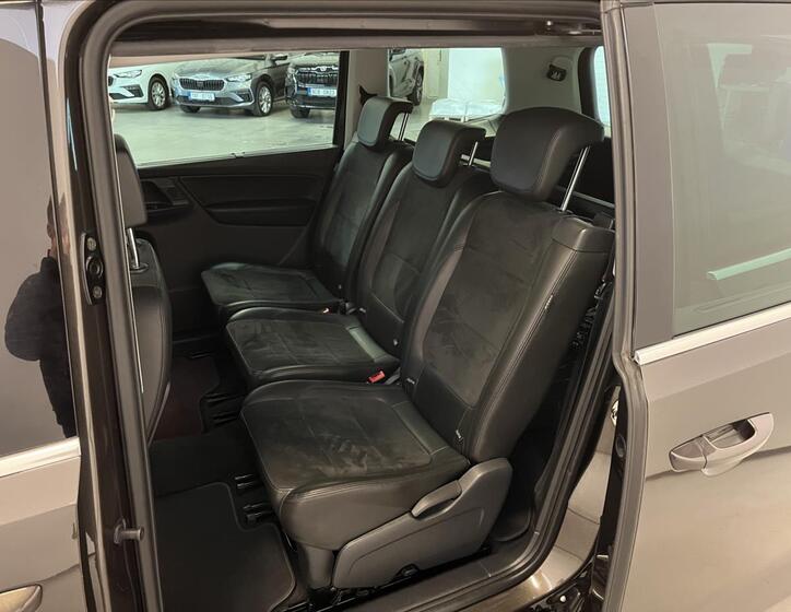 Volkswagen Sharan 19