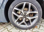 KIA ProCeed 39