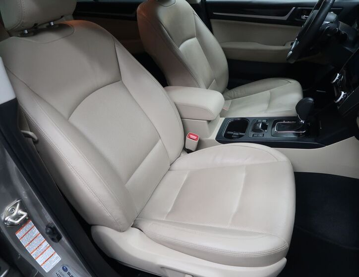 Subaru Outback 13