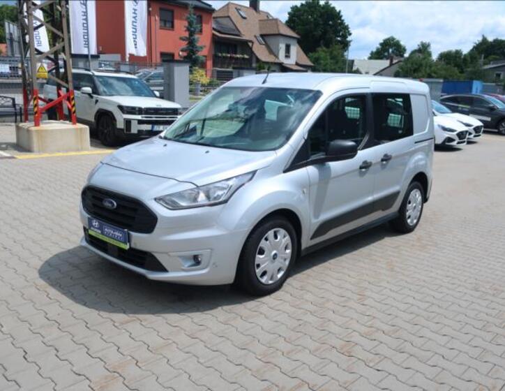 Ford Transit Connect 3