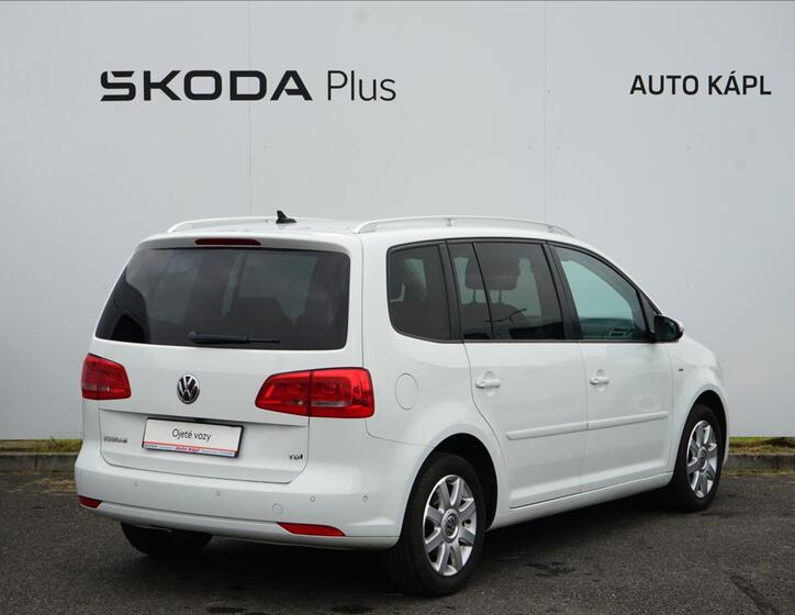 Volkswagen Touran 2