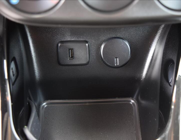 Opel Adam 40