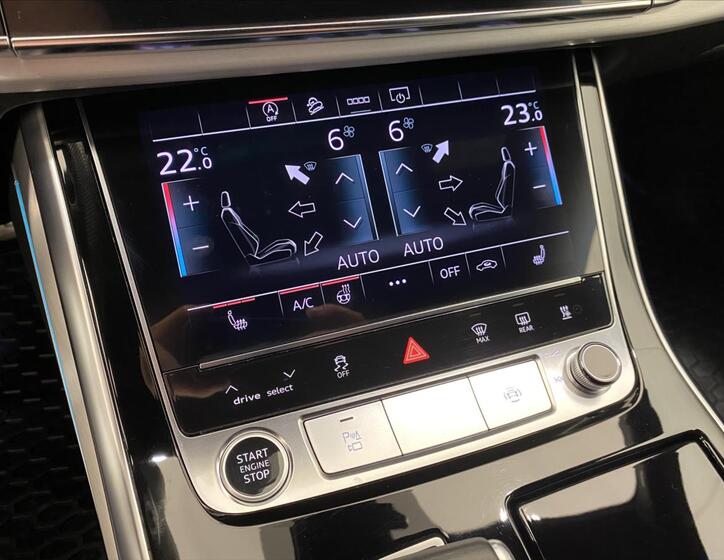 Audi Q7 19