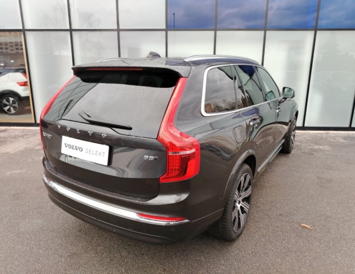 Volvo XC90 6
