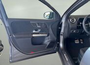 Mercedes-Benz GLA 9