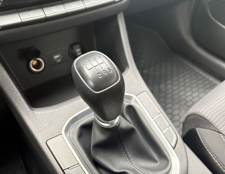 Hyundai i30 26