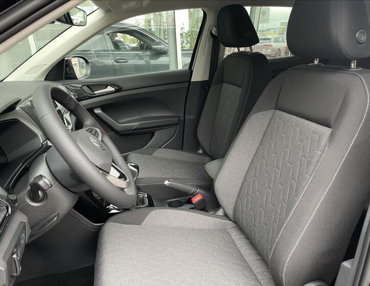 Volkswagen T-Cross 10