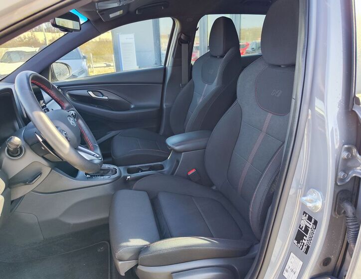 Hyundai i30 14