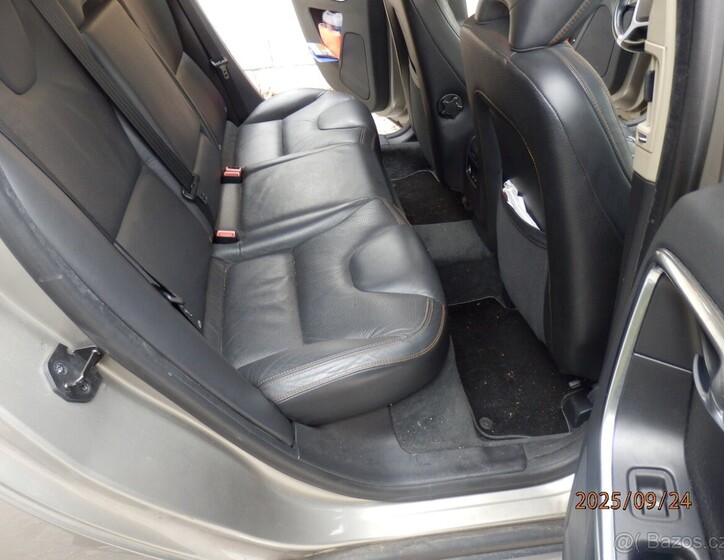 Volvo XC60 14