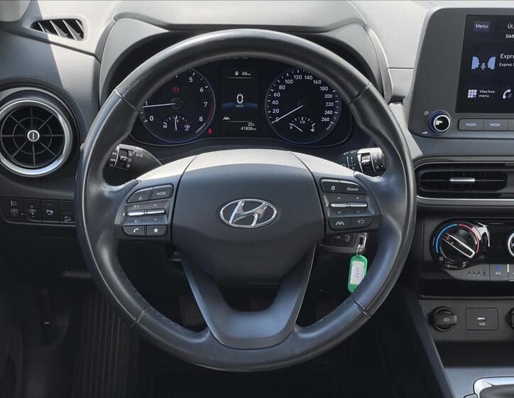Hyundai Kona 8