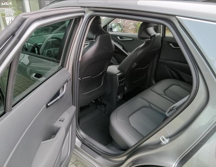 KIA Niro 8