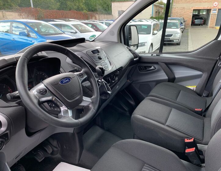 Ford Transit Custom 17