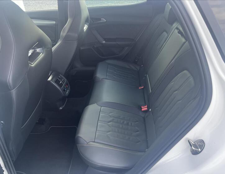 Cupra Formentor 13