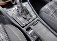 Volkswagen Golf 23
