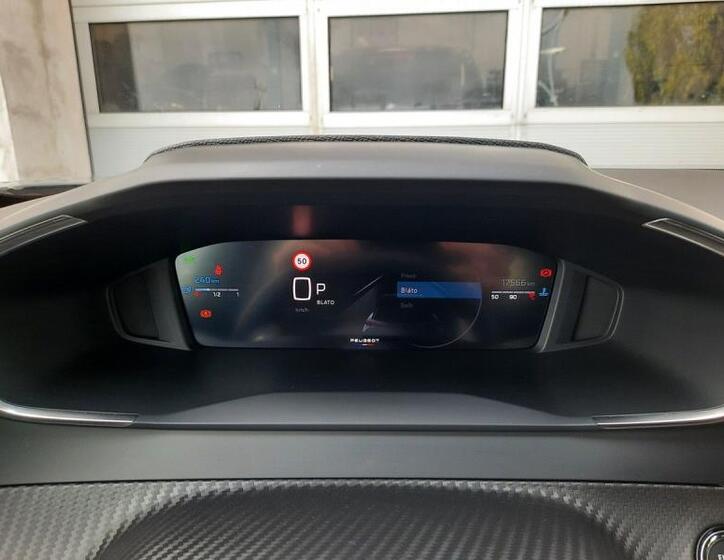 Peugeot 2008 18