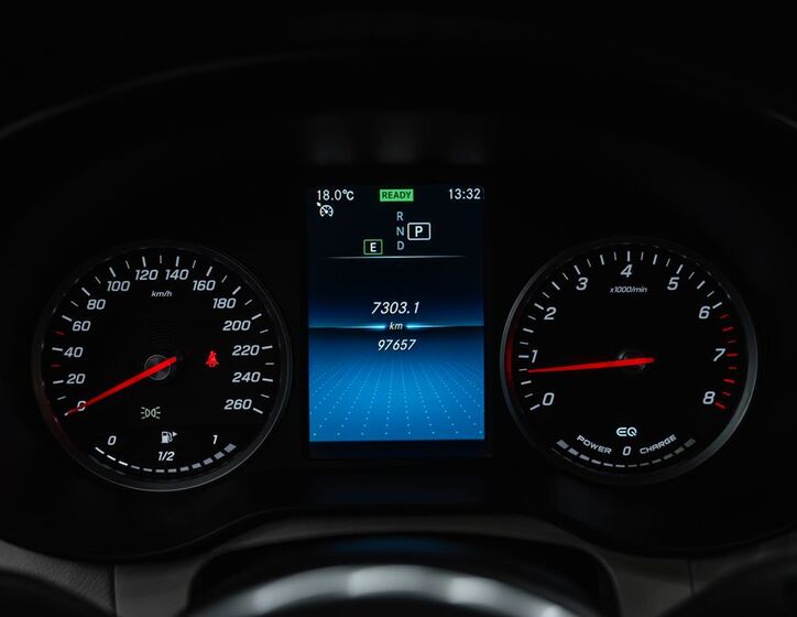 Mercedes-Benz GLC 7
