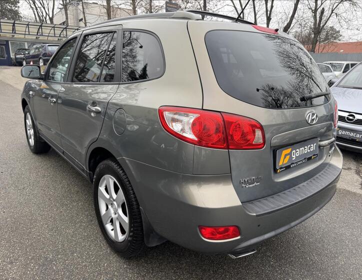 Hyundai Santa Fe 6