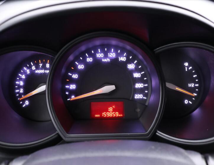 KIA Rio 16