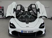 McLaren 720S 2