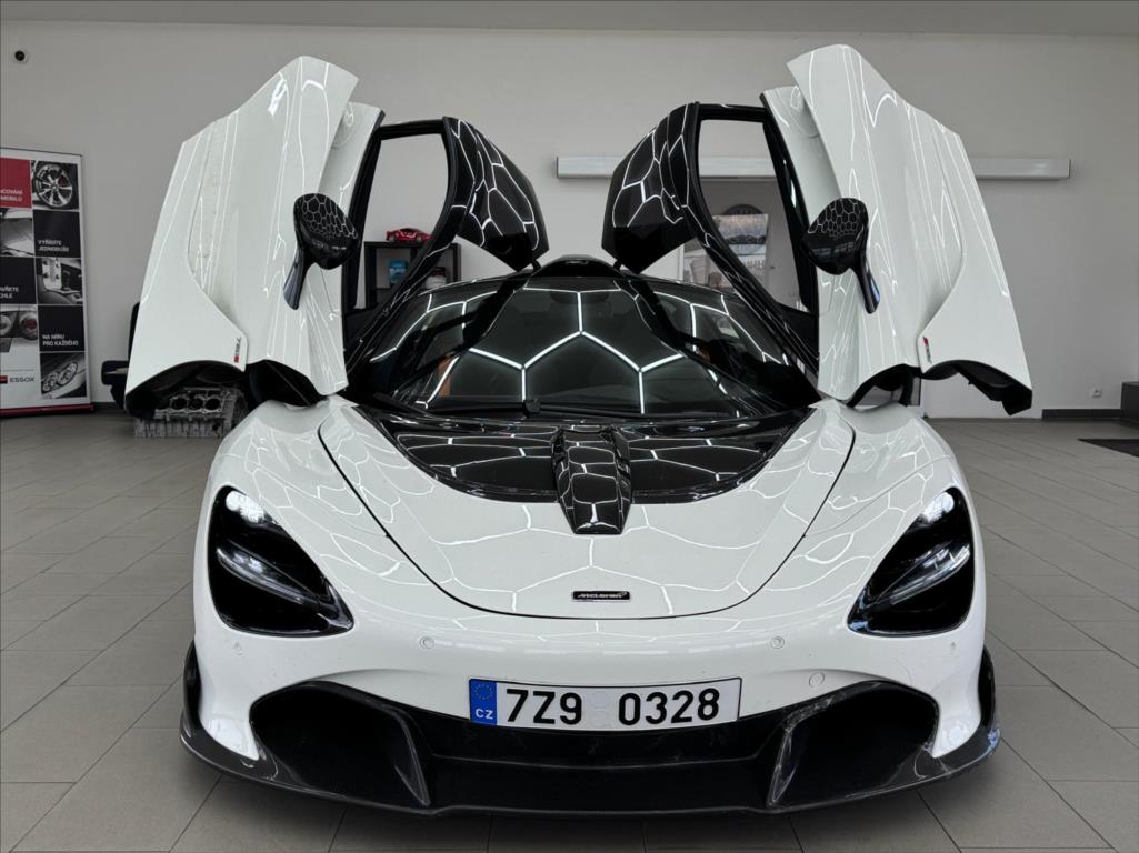 McLaren 720S