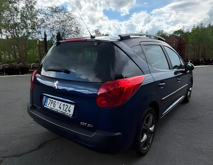 Peugeot 207 5