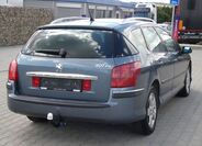 Peugeot 407 8