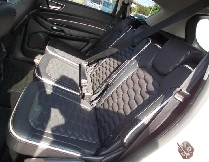 Ford S-MAX 17