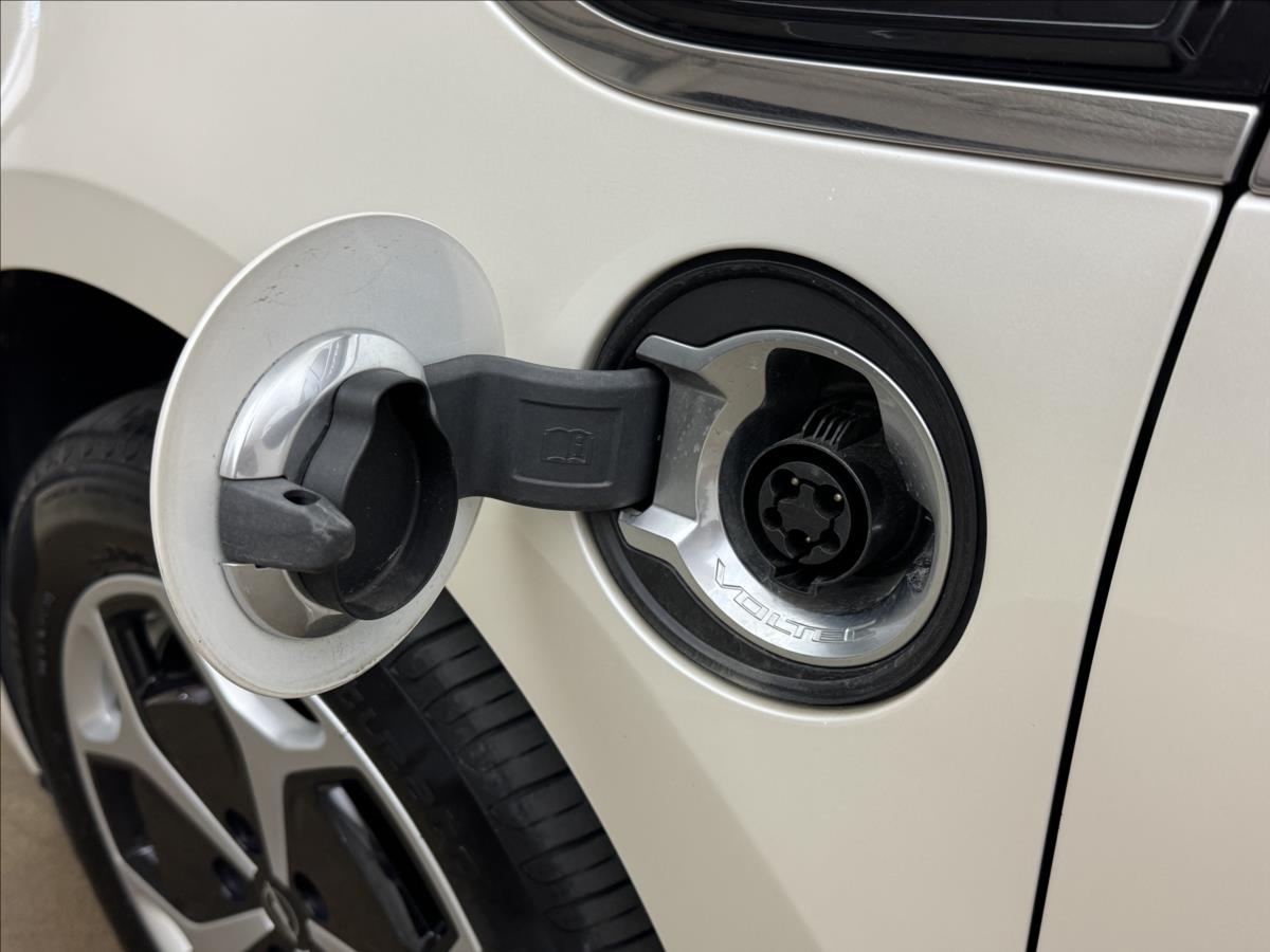 Opel Ampera