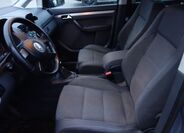 Volkswagen Touran 12