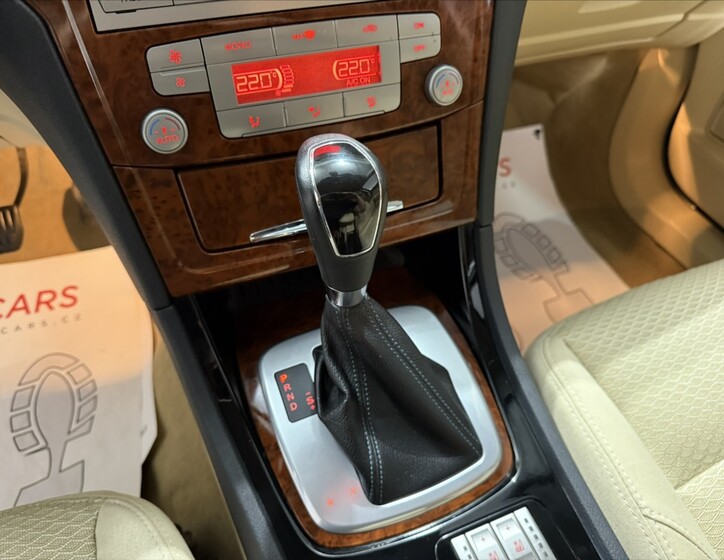 Ford Mondeo 13