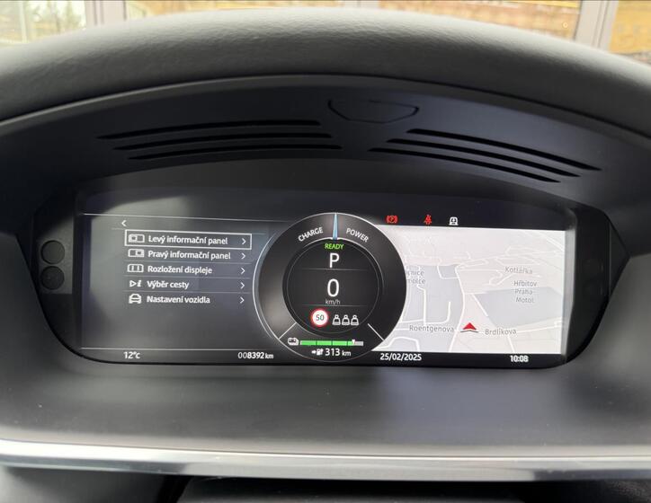 Jaguar I-Pace 23