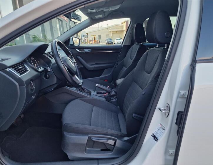 Škoda Octavia 19