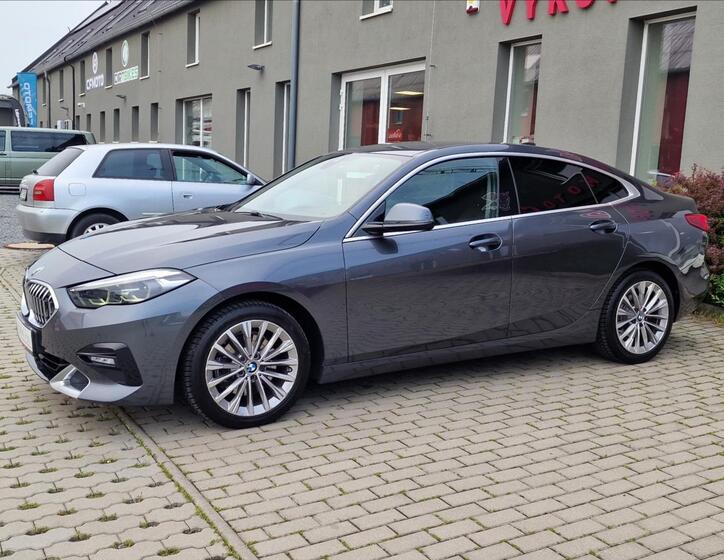 BMW Řada 2 6